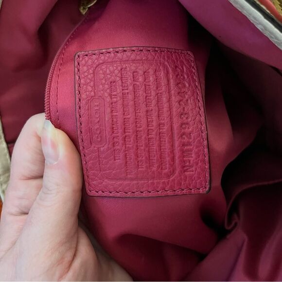 Coach Poppy Stylish Cream and Pink Women's Bag - Picture 4 of 10